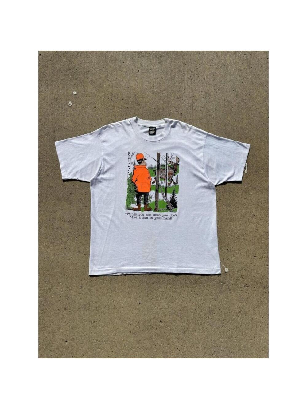 Single Stitch Hanes Graphic T-Shirt with Hunting Design